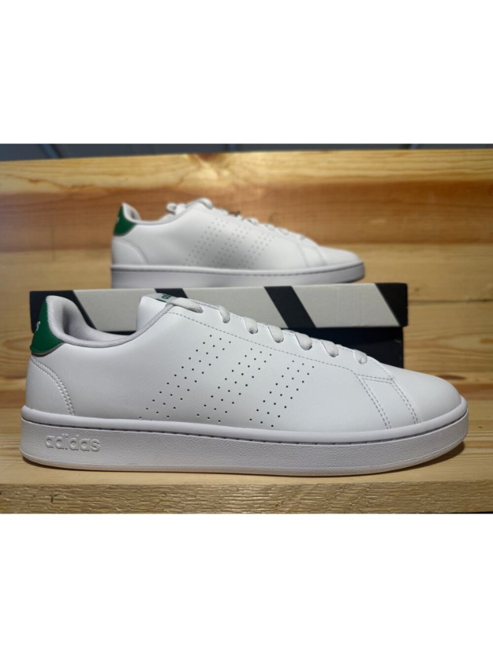 adidas Advantage GZ5300 Men’s 11.5 White Green Sneakers NEW